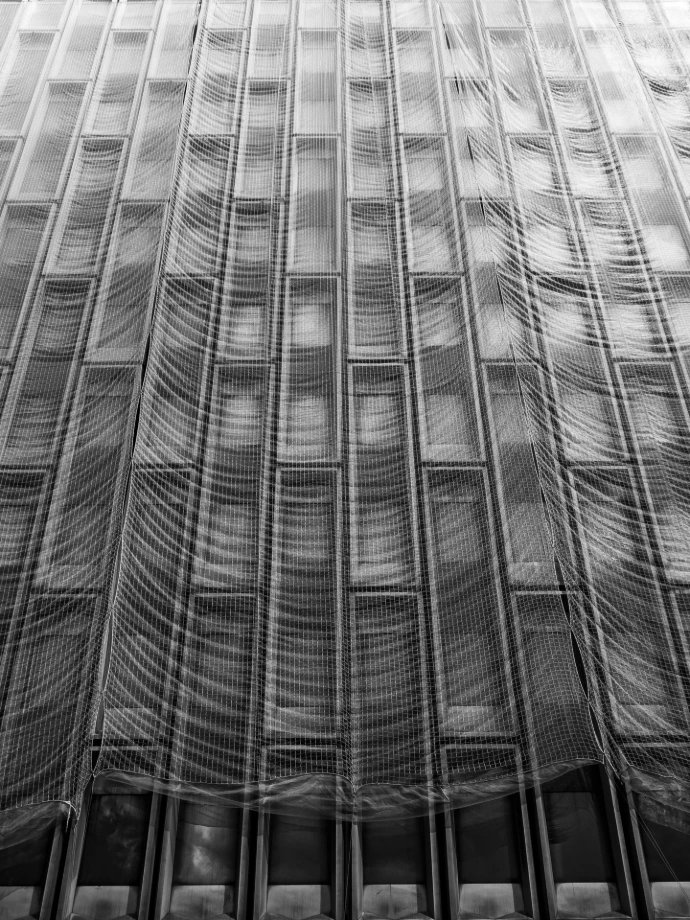 bâtiment réseau construction noir et blanc contrastes